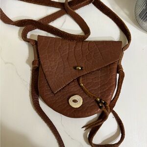Source Unknown Brown Crossbody Real Leather and Suede Bag with Bead/Bone Clasp